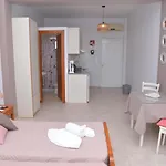 Sunny شقة خيرسونِسوس