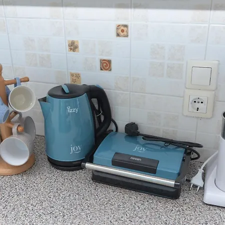 Sunny Hersonissos (Crete)