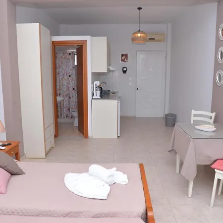 Sunny Apartment Hersonissos (Crete)