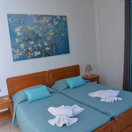 Sunny Apartment *